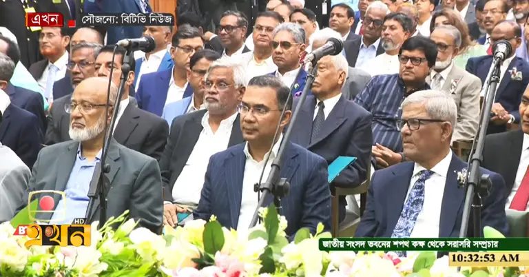 সংসদ ভবনে নবনির্বাচিত এমপিরা